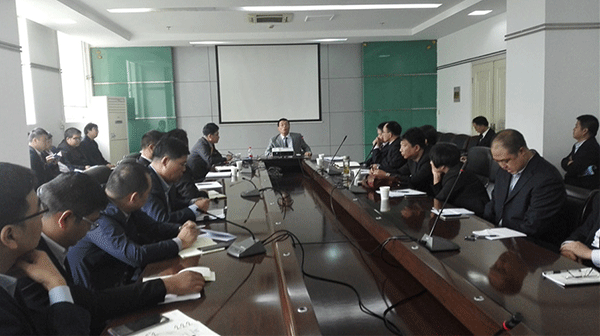 西瑪電機(jī)凝聚力量，統(tǒng)一思想，堅(jiān)定信念，振奮精神。