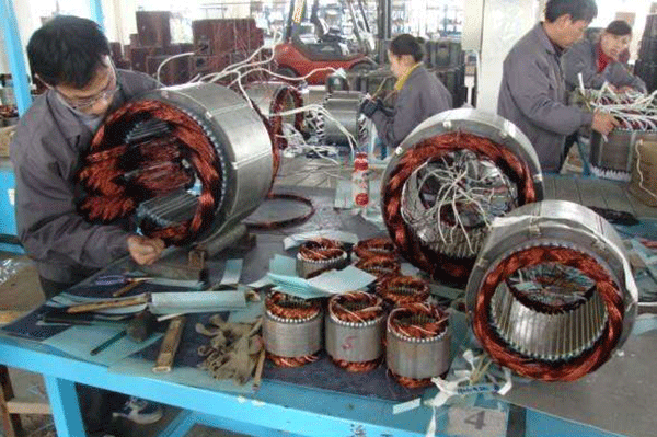 西安泰富西瑪電機(jī)技術(shù)人員與您分享電機(jī)大修后的影響。