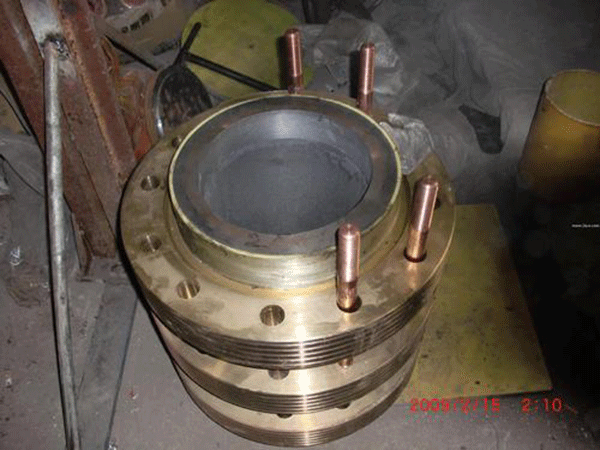 如何在加工過(guò)程中防止電機(jī)滑環(huán)損壞？