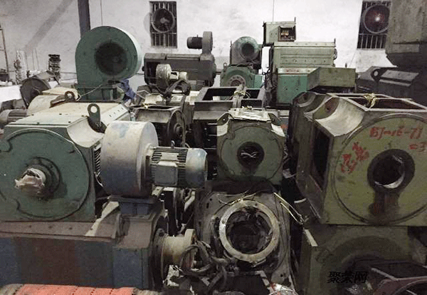 將直流電機(jī)連接到交流電源會產(chǎn)生什么后果？