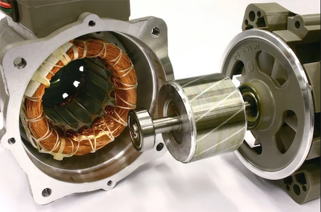 圖1單相電機的內(nèi)部結(jié)構(gòu) 圖1單相電機的內(nèi)部結(jié)構(gòu)